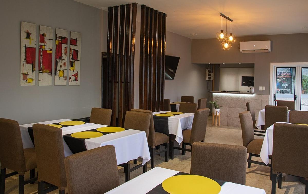 Club House Hotel General Roca Εξωτερικό φωτογραφία